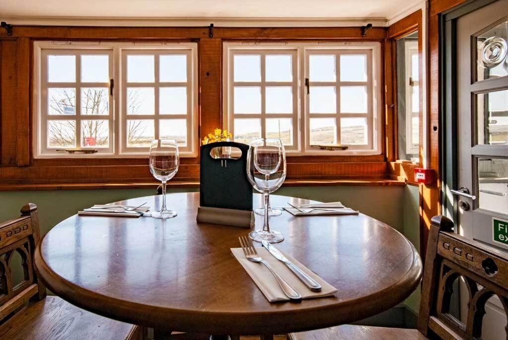 The Chequers Inn Rookley Exterior foto
